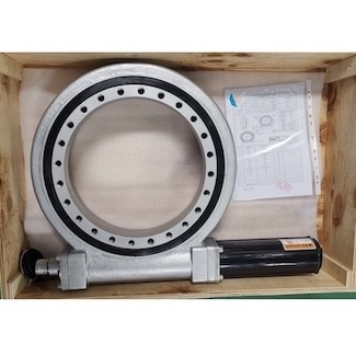 Commande simple de pivotement d'Axle Anti Rust Solar Tracker de rotation de petit entraînement doux de groupe